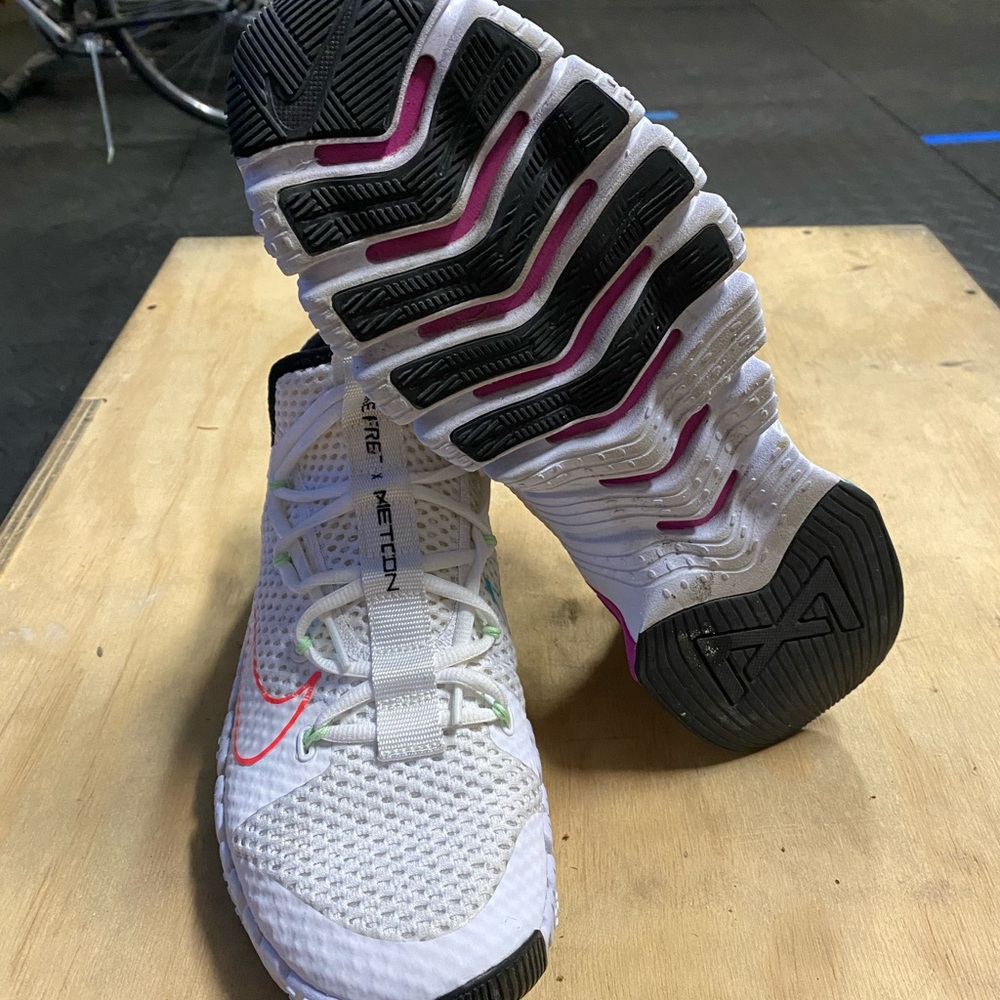 Nike Metcon Frees - Picture 3 of 4